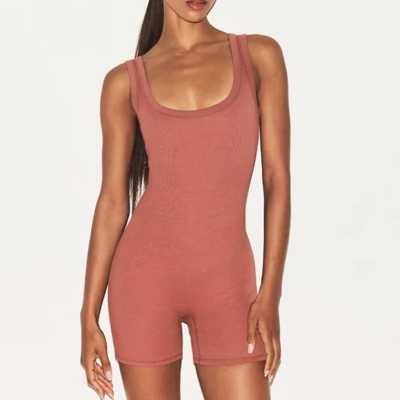 SKIMS Cotton Rib Onesie Bodysuit REDWOOD Size Large $78